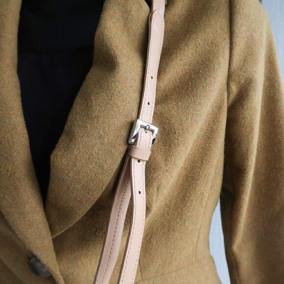 Etienne Aigner Small Purse  - Picture 4 of 9